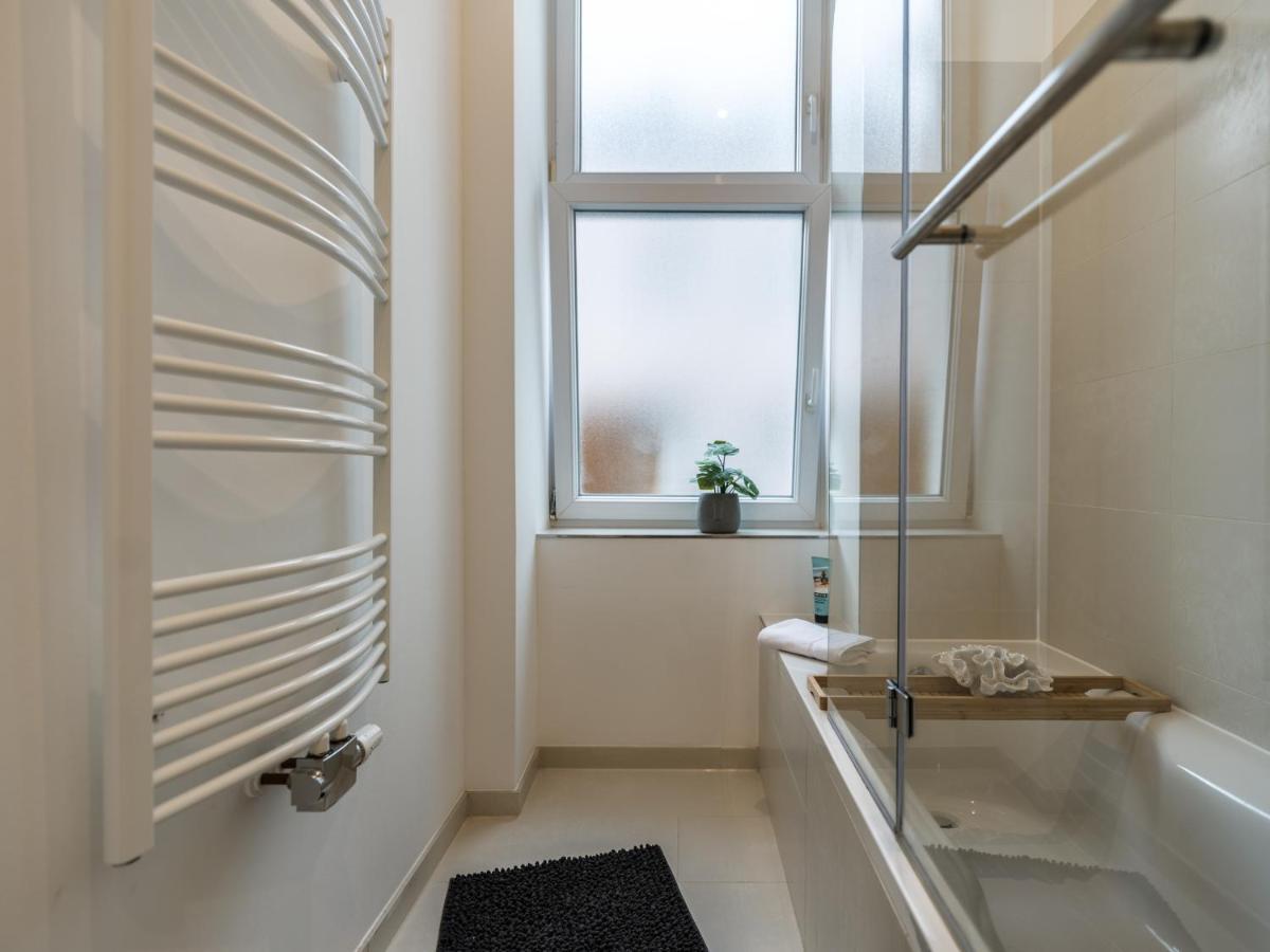 Hochwertige Altbauwohnung Im Modernen Stil In Wiesbaden - Kueche - Terrasse - Wlan - Zentral Extérieur photo